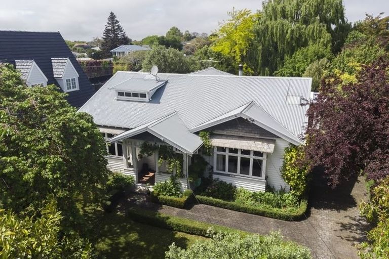 Photo of property in 32 Chapter Street, St Albans, Christchurch, 8052