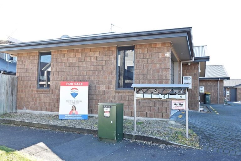 Photo of property in 1/31 Jones Crescent, Melville, Hamilton, 3206