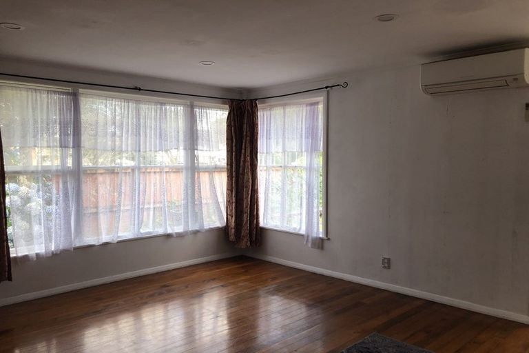 Photo of property in 11 Croall Crescent, St Andrews, Hamilton, 3200