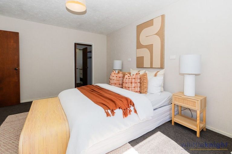 Photo of property in 34 Strathean Avenue, Avonhead, Christchurch, 8042