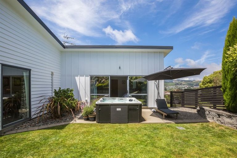 Photo of property in 119 Te Puia Drive, Aotea, Porirua, 5024