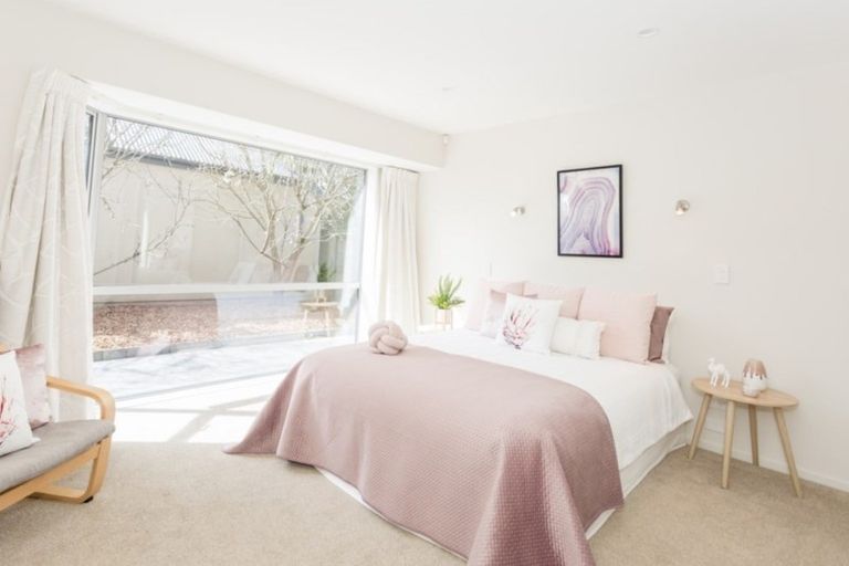 Photo of property in 136 Barrington Street, Somerfield, Christchurch, 8024