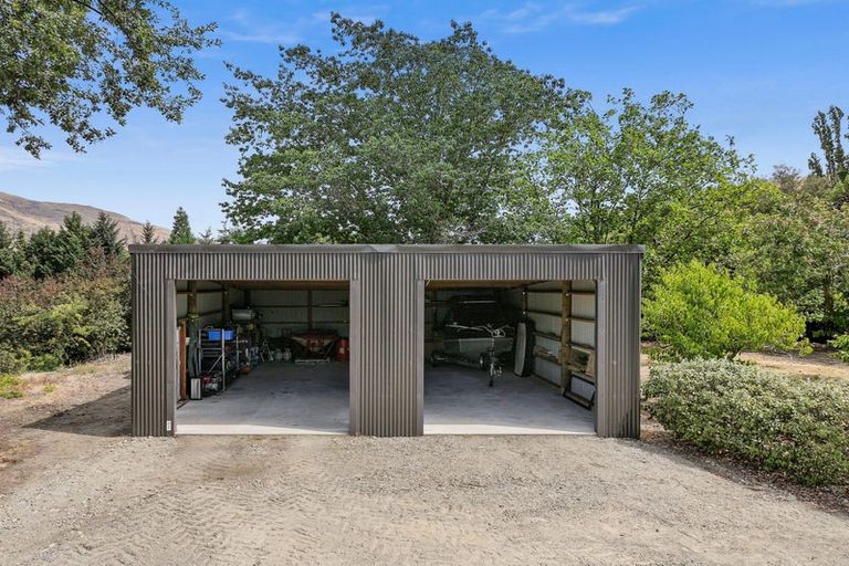 Photo of property in 289 Riverbank Road, Wanaka, 9382