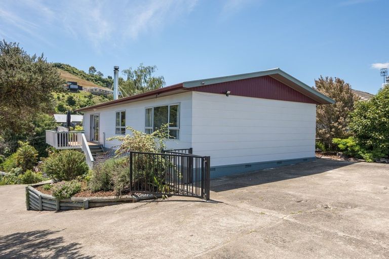 Photo of property in 46 Arapiki Road, Stoke, Nelson, 7011