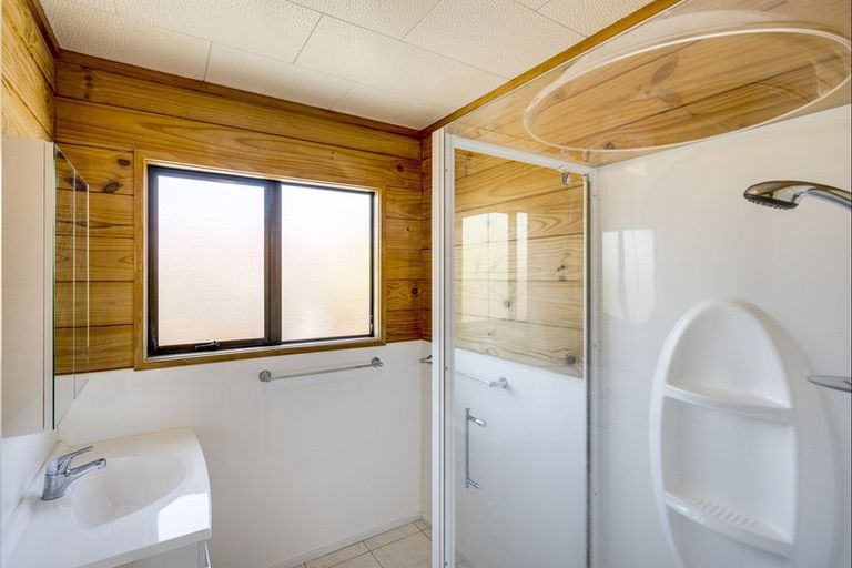 Photo of property in 65 Wharerangi Road, Greenmeadows, Napier, 4112