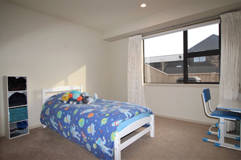 Photo of property in 11 Juniper Close, Alexandra, 9320