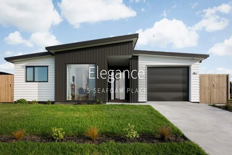 Photo of property in 5 Seafoam Place, Waihi Beach, 3611