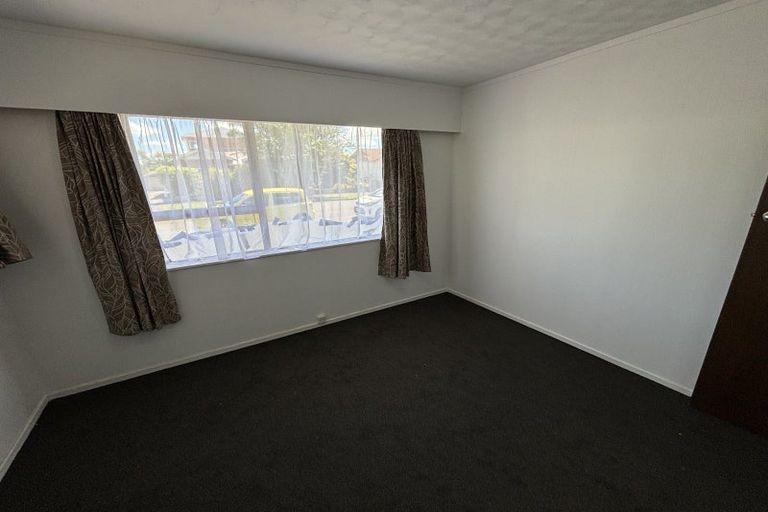 Photo of property in 35b Hereford Street, West End, Palmerston North, 4410