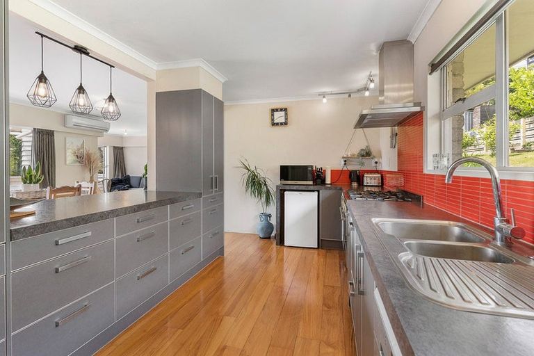 Photo of property in 43 Seymour Place, Bellevue, Tauranga, 3110