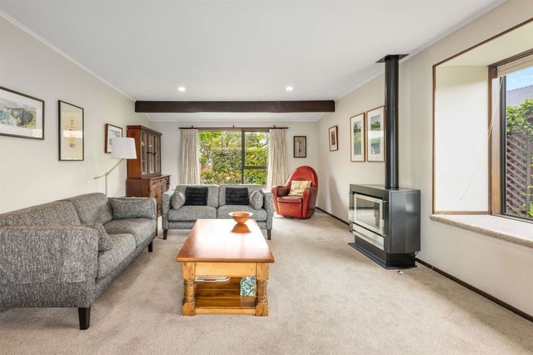 Photo of property in 40 Greenock Street, Redwood, Christchurch, 8051