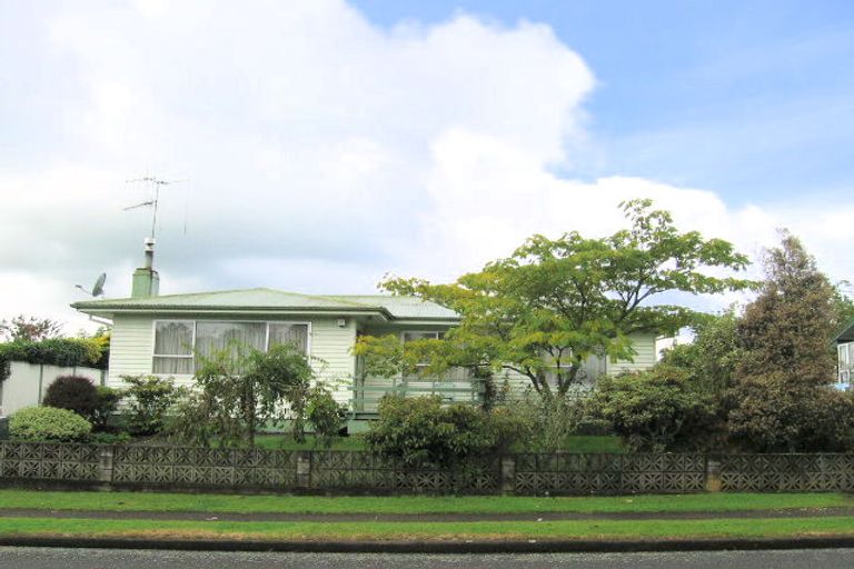 Photo of property in 21 John Street, Tokoroa, 3420