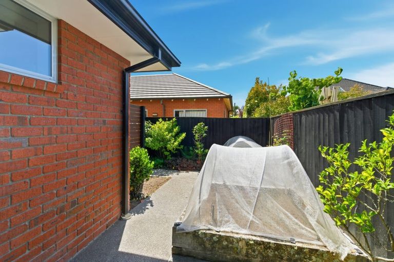 Photo of property in 18 Brookfield Drive, Northwood, Christchurch, 8051