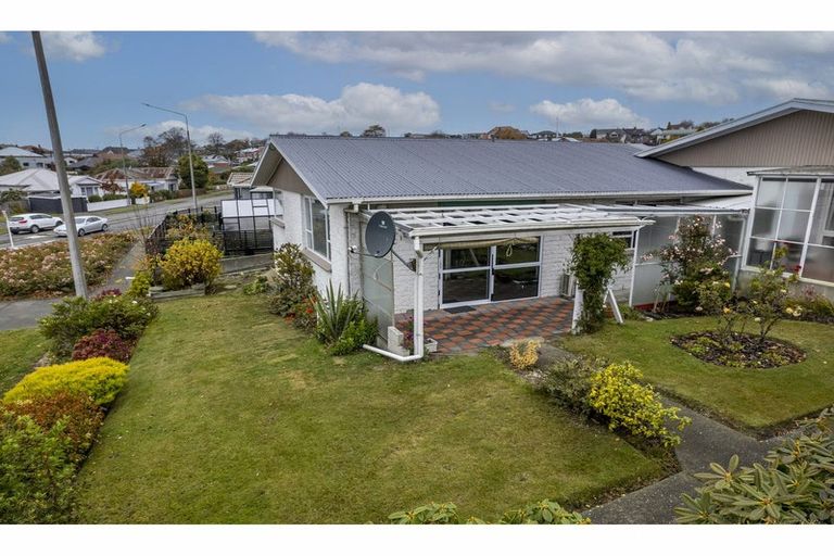 Photo of property in 1-2/8a Douglas Street, Highfield, Timaru, 7910