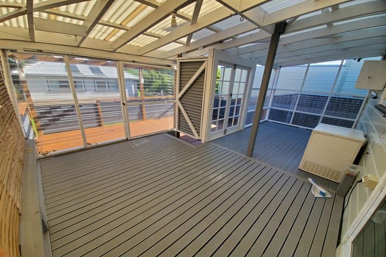 Photo of property in 18 Somerset Avenue, Newtown, Wellington, 6021