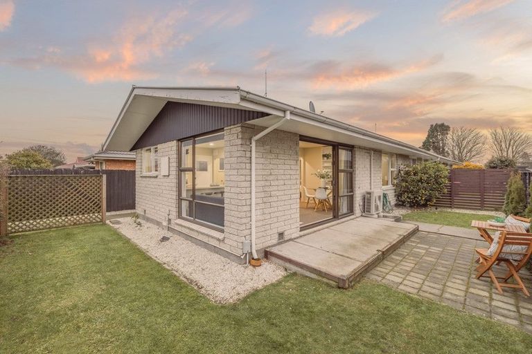 Photo of property in 1/78 Middlepark Road, Sockburn, Christchurch, 8042