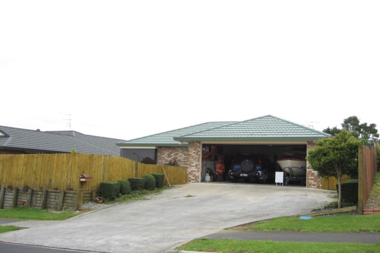 Photo of property in 11 Isabella Drive, Pukekohe, 2120
