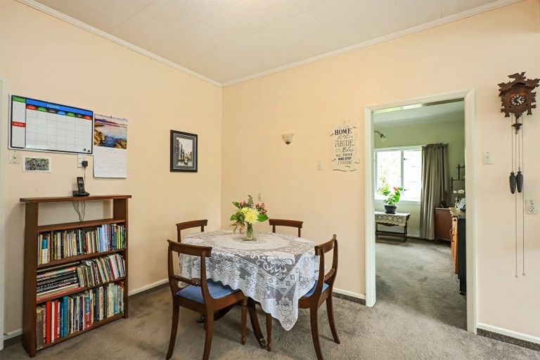 Photo of property in 21 Te Aute Road, Havelock North, 4130