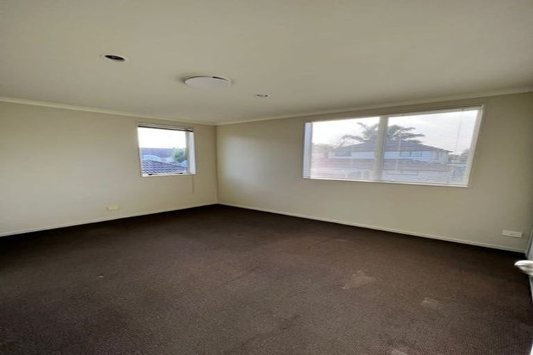 Photo of property in 14 Ritchie Crescent, Takanini, 2112