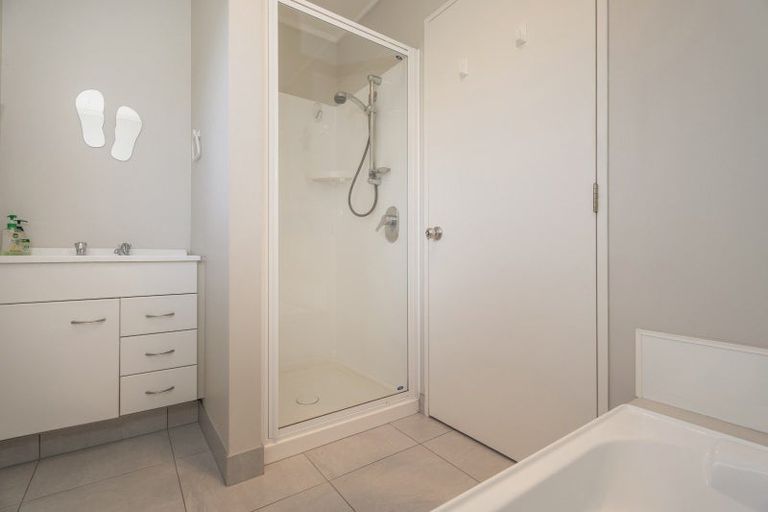 Photo of property in 104 Sands Crescent, Matarangi, Whitianga, 3592