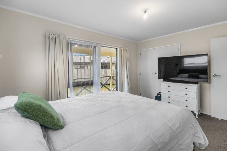 Photo of property in 27 Radiata Street, Fairview Downs, Hamilton, 3214