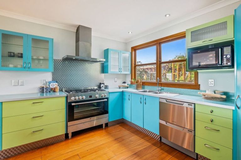 Photo of property in 79 Marine Parade, Paraparaumu Beach, Paraparaumu, 5032