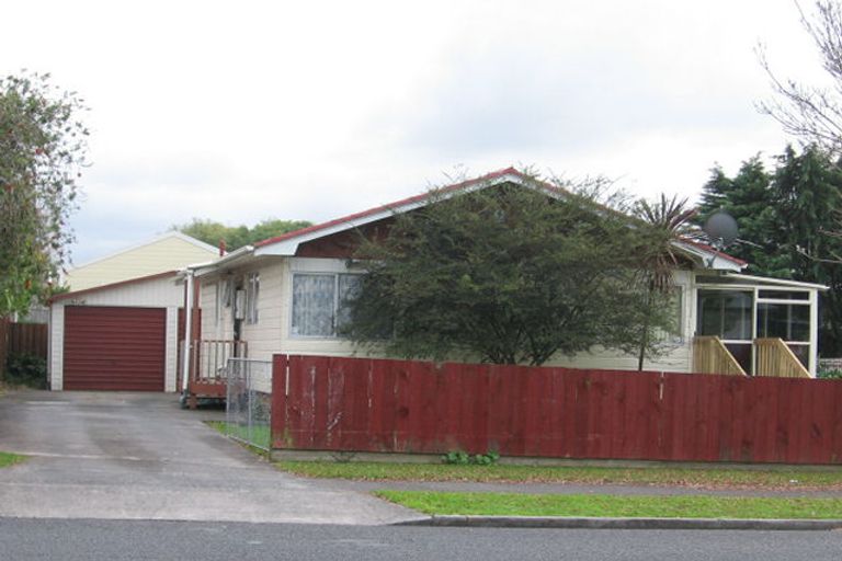 Photo of property in 23 Trevor Hosken Drive, Wiri, Auckland, 2104