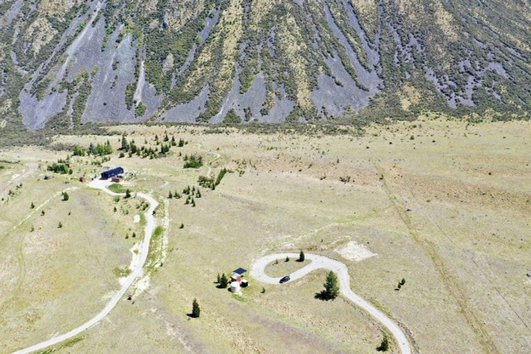 Photo of property in 894 Manuka Terrace, Ben Ohau, Twizel, 7999