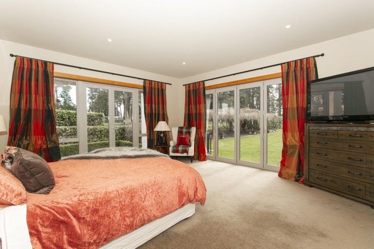 Photo of property in 100 Beach Road East, Elgin, Ashburton, 7777