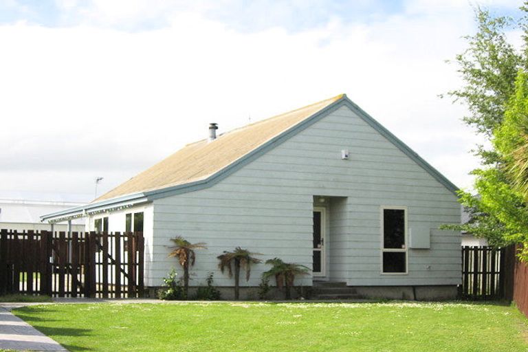 Photo of property in 8 Thorne Place, Rangiora, 7400