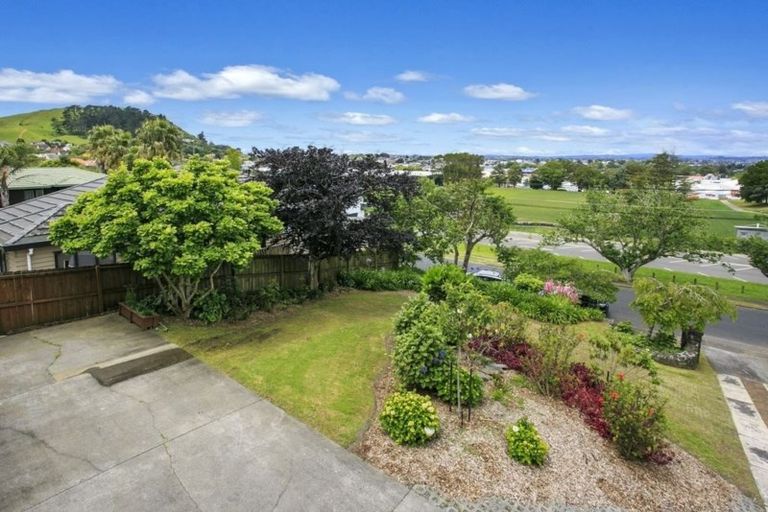 Photo of property in 31 Barrack Road, Mount Wellington, Auckland, 1060