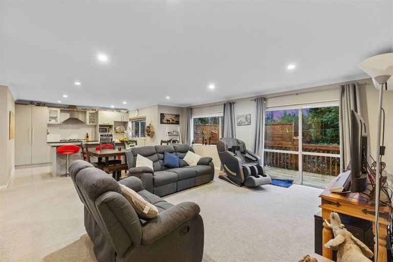 Photo of property in 45 Te Otinga Place, Pyes Pa, Tauranga, 3112