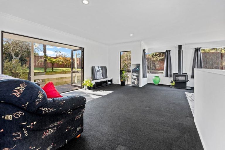 Photo of property in 26 Kiddle Drive, Hilltop, Taupo, 3330