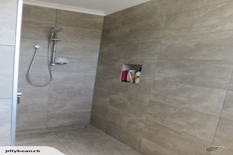 Photo of property in 5 Hydrangea Lane, Milson, Palmerston North, 4414