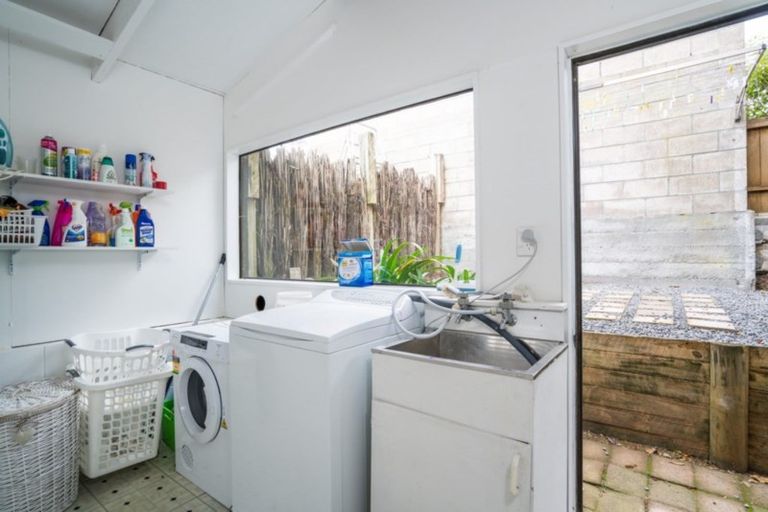 Photo of property in 1/53 Ngamotu Road, Hilltop, Taupo, 3330