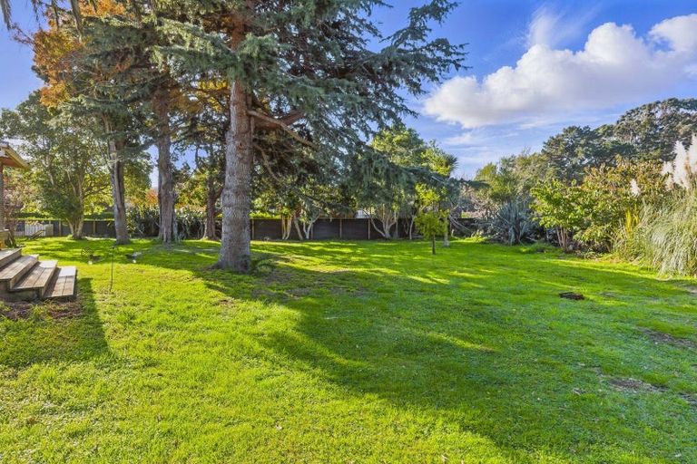 Photo of property in 160 Matai Road, Raumati Beach, Paraparaumu, 5032