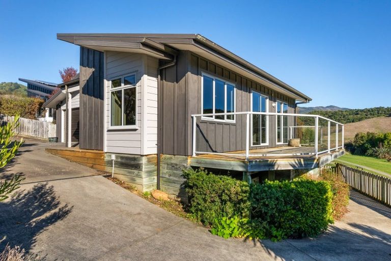 Photo of property in 3a Rohe Drive, Waikawa, Picton, 7220