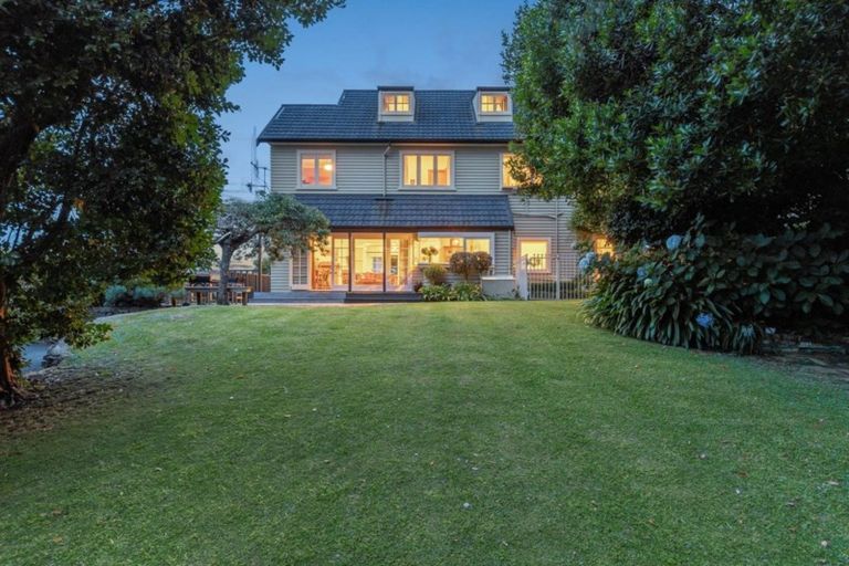 Photo of property in 16 Briarley Street, Tauranga South, Tauranga, 3112