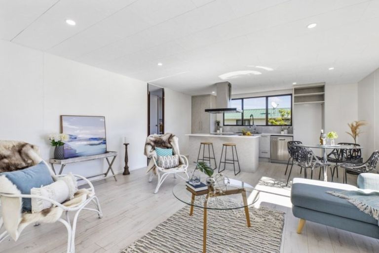 Photo of property in 1/61 Hindmarsh Street, Henderson, Auckland, 0612