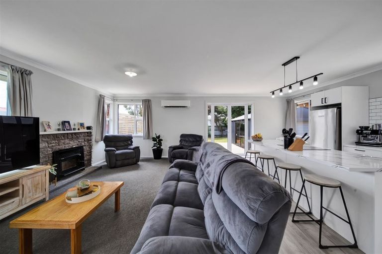 Photo of property in 22 Egmont Street, Hawera, 4610