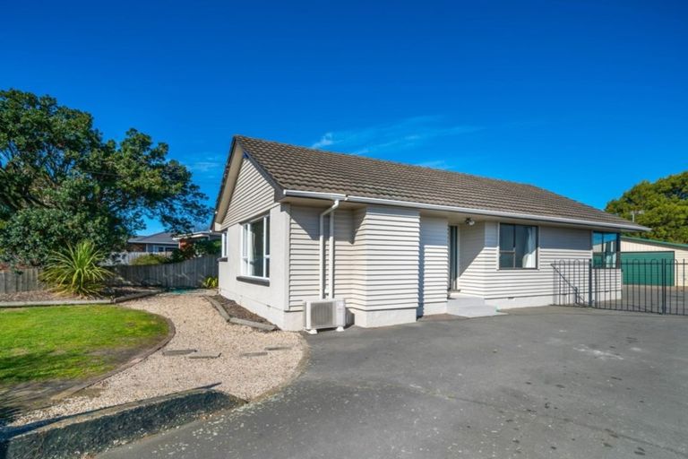 Photo of property in 44 Travis Road, Burwood, Christchurch, 8083