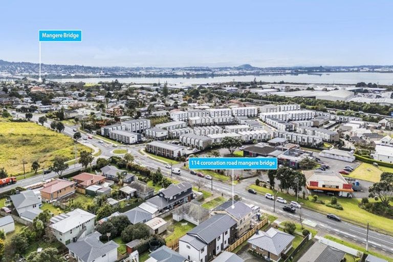 Photo of property in 1/114 Coronation Road, Hillcrest, Auckland, 0627