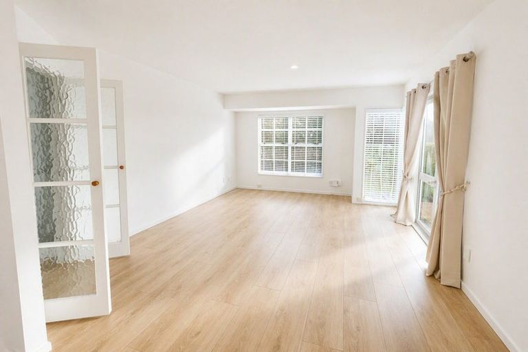 Photo of property in 3/163 Whitford Road, Somerville, Auckland, 2014