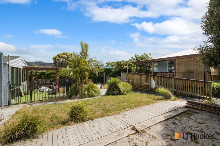 Photo of property in 44 Dillon Street, Waihi Beach, 3611