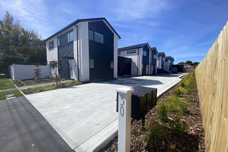 Photo of property in 30c Hills Road, Edgeware, Christchurch, 8013