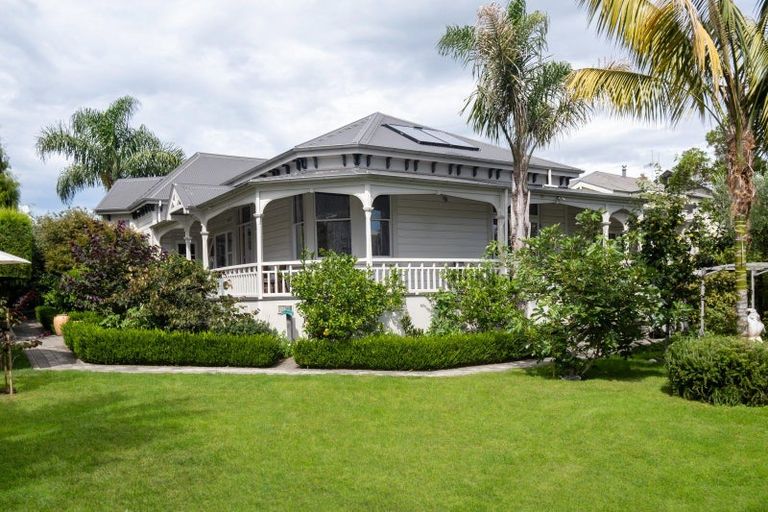 Photo of property in 29 Cameron Road, Bluff Hill, Napier, 4110