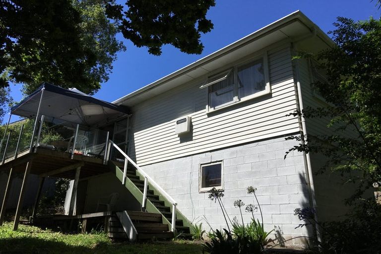 Photo of property in 536 Beach Road, Murrays Bay, Auckland, 0630