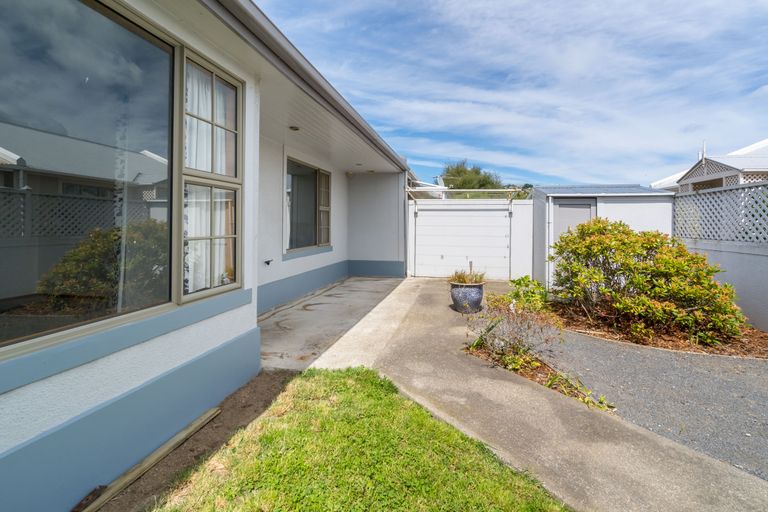 Photo of property in Balmoral Park, 28/31 Eastbourne Street, Caversham, Dunedin, 9012