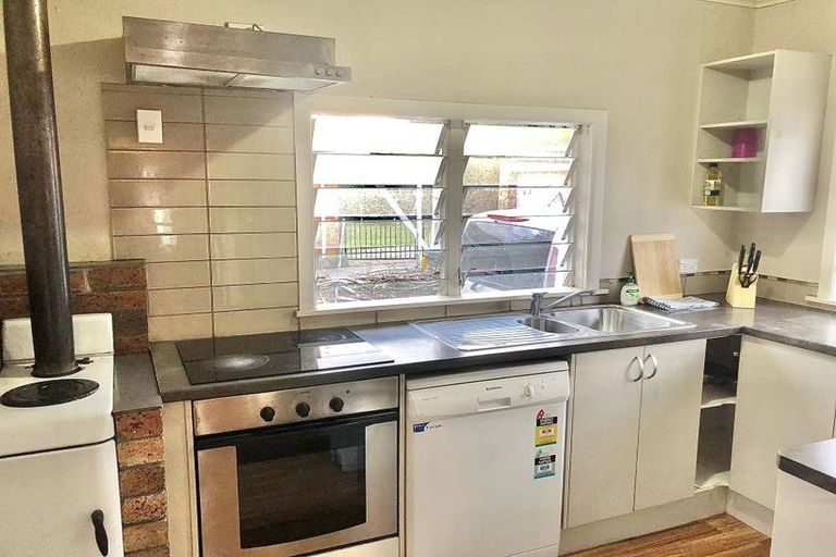 Photo of property in 5 Vine Street, Hillcrest, Hamilton, 3216