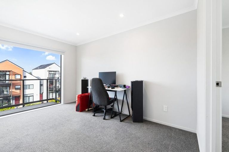 Photo of property in 120 Hobsonville Point Road, Hobsonville, Auckland, 0616