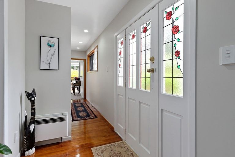 Photo of property in 28 Mccracken Avenue, Hillcrest, Hamilton, 3216